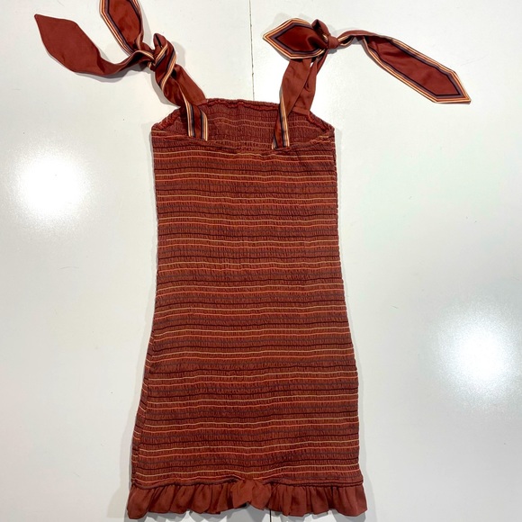 Storia Embroidered Striped Chai Smocked Ruffle Bottom Tie Sleeves Mini Dress S - Picture 6 of 16